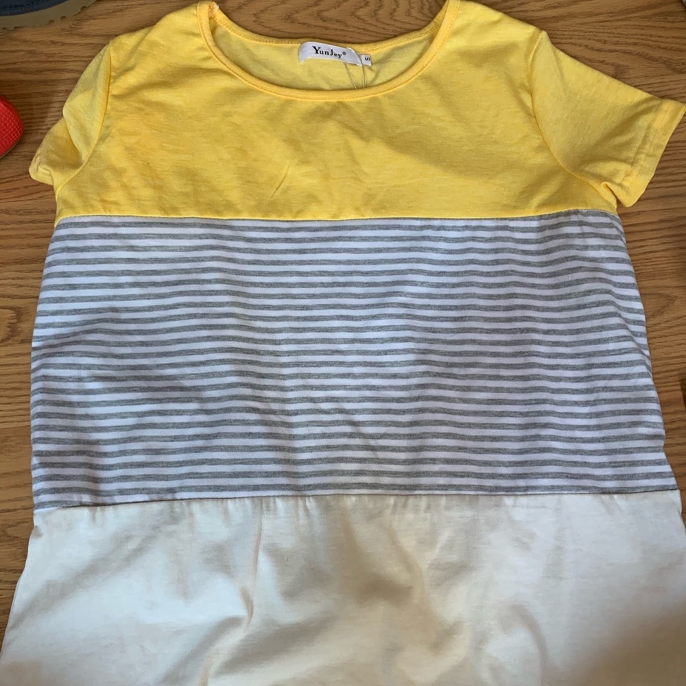 Yellow stripe small shirt